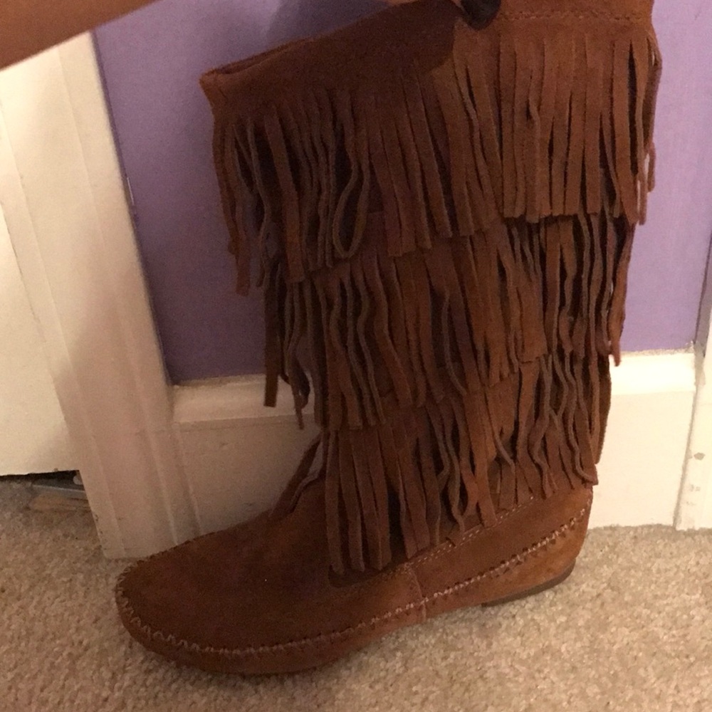 Moccasin boots
